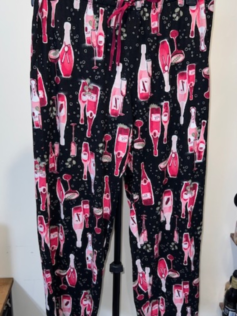Hue Champagne Bottle PJ Pants